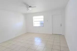 255 SW 12th St, Dania Beach, FL 33004 - Photo 4