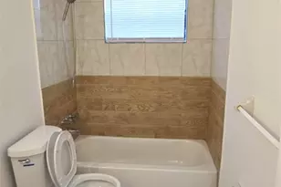 255 SW 12th St, Dania Beach, FL 33004 - Photo 10