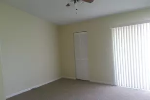 3203 Poolside Dr, Greenacres, FL 33463 - Photo 6
