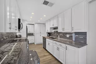 5400 N Ocean Dr SE, Singer Island, FL 33404 - Photo 42