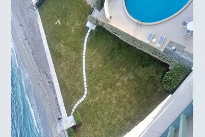 5400 N Ocean Drive SE #7b, Singer Island, FL 33404 - Photo 1