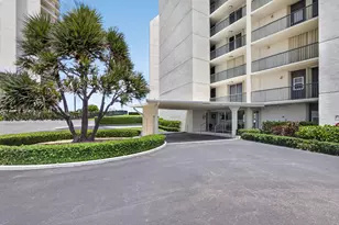 5400 N Ocean Dr SE, Singer Island, FL 33404 - Photo 56