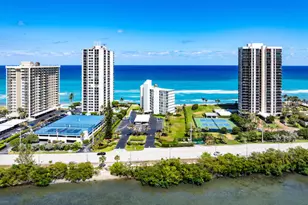 5400 N Ocean Dr SE, Singer Island, FL 33404 - Photo 10