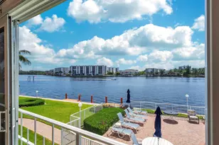 711 NE Harbour Terrace, Boca Raton, FL 33431 - Photo 2