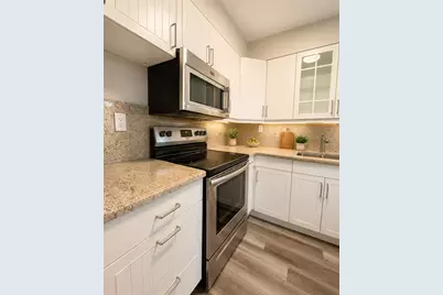 611 NE 14th Avenue #201, Fort Lauderdale, FL 33304 - Photo 6