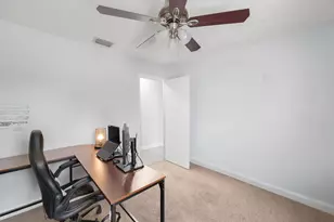 1098 SW Janette Ave, Port Saint Lucie, FL 34953 - Photo 16