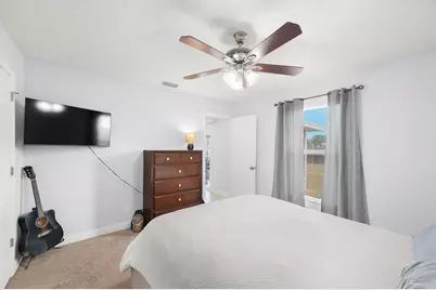 1098 SW Janette Avenue, Port Saint Lucie, FL 34953 - Photo 10