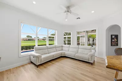 2 Monterey Pointe Drive, Palm Beach Gardens, FL 33418 - Photo 8