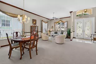 562 NW Lambrusco Dr, Port Saint Lucie, FL 34986 - Photo 10