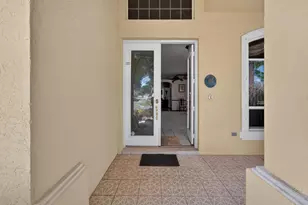 562 NW Lambrusco Dr, Port Saint Lucie, FL 34986 - Photo 6