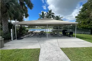 562 NW Lambrusco Dr, Port Saint Lucie, FL 34986 - Photo 64