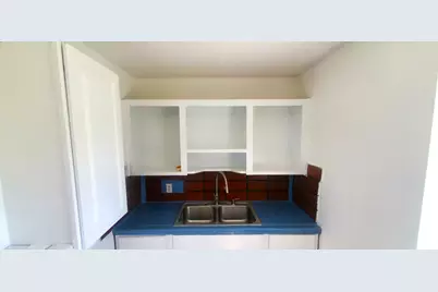 161 SW 6th Court SW, Vero Beach, FL 32962 - Photo 20