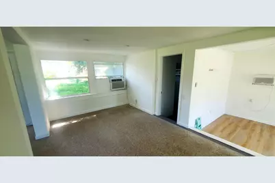 161 SW 6th Court SW, Vero Beach, FL 32962 - Photo 12
