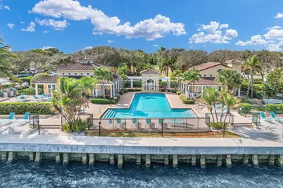 1030 Lake Shore Drive, West Palm Beach, FL 33403 - Photo 4