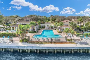 1030 Lake Shore Dr, West Palm Beach, FL 33403 - Photo 4