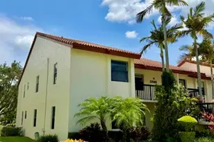 22148 Palms Way, Boca Raton, FL 33433 - Photo 2