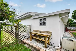 7951 W Lake Dr, Lake Clarke Shores, FL 33406 - Photo 48