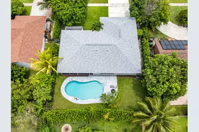 1739 Brae Burn Place, Wellington, FL 33414 - Photo 24