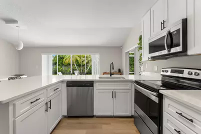 1739 Brae Burn Place, Wellington, FL 33414 - Photo 6
