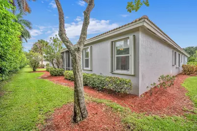 10788 Royal Caribbean Circle, Boynton Beach, FL 33437 - Photo 24