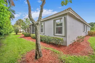 10788 Royal Caribbean Cir, Boynton Beach, FL 33437 - Photo 24