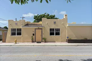 615 7th Ave N, Lake Worth, FL 33460 - Photo 2
