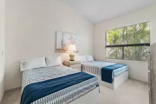 16909 Isle of Palms Dr, Delray Beach, FL 33484 - Photo 16
