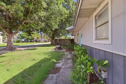 623 SW 35th Street, Palm City, FL 34990 - Photo 14
