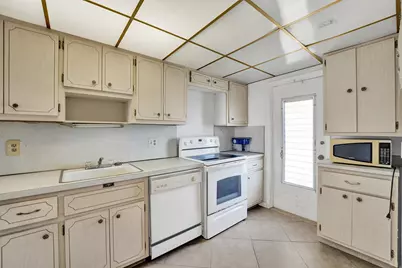 2601 NE 14th Street Causeway #231, Pompano Beach, FL 33062 - Photo 12