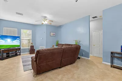 10518 SW Westlawn Boulevard, Port Saint Lucie, FL 34987 - Photo 6