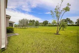 16088 Orchard Dr, The Acreage, FL 33470 - Photo 38