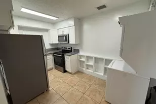 1941 NW 14th Ave, Fort Lauderdale, FL 33311 - Photo 12