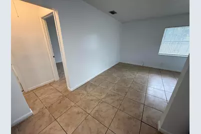 1941 NW 14th Avenue #D, Fort Lauderdale, FL 33311 - Photo 8