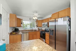 2065 SE Ancora Ct, Port Saint Lucie, FL 34952 - Photo 4