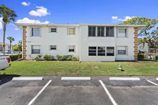 533 S Lakes End Dr, Fort Pierce, FL 34982 - Photo 22