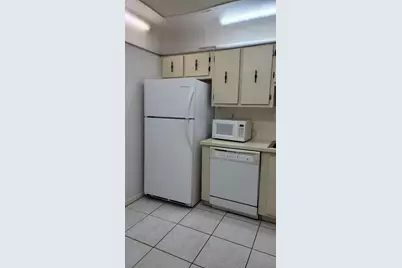 4394 NW 9th Avenue #20-3g, Pompano Beach, FL 33064 - Photo 2