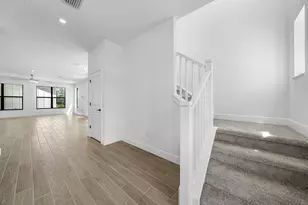 920 SW Newfield Ave, Palm City, FL 34990 - Photo 18