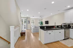 1054 E Heritage Club Cir, Delray Beach, FL 33483 - Photo 12