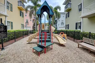 1054 E Heritage Club Cir, Delray Beach, FL 33483 - Photo 50