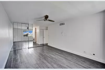 301 174th Street #1401, Sunny Isles Beach, FL 33160 - Photo 6