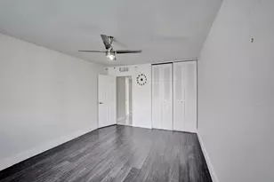 301 174th St, Sunny Isles Beach, FL 33160 - Photo 10