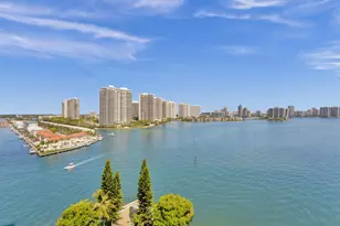 301 174th St, Sunny Isles Beach, FL 33160 - Photo 14