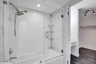 301 174th St, Sunny Isles Beach, FL 33160 - Photo 8