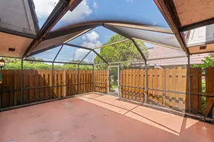 7633 Courtyard Run W, Boca Raton, FL 33433 - Photo 2