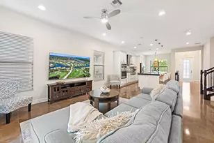 8023 Hobbes Wy, Palm Beach Gardens, FL 33418 - Photo 12