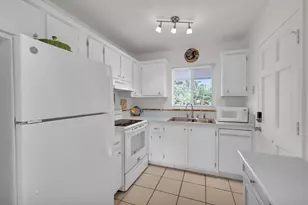 4 Garden St, Tequesta, FL 33469 - Photo 12