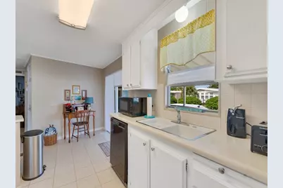 174 NE Emerald Drive, Jensen Beach, FL 34957 - Photo 12