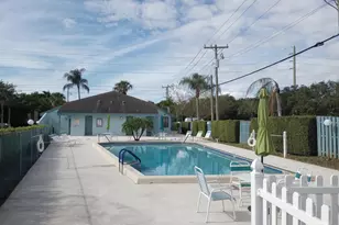 950 S Kanner Hwy, Stuart, FL 34994 - Photo 10