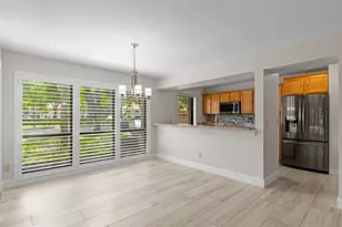 200 Brackenwood Terrace, Palm Beach Gardens, FL 33418 - Photo 6