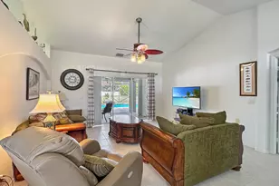 4105 Smokey Pines Ct, Fort Pierce, FL 34951 - Photo 4
